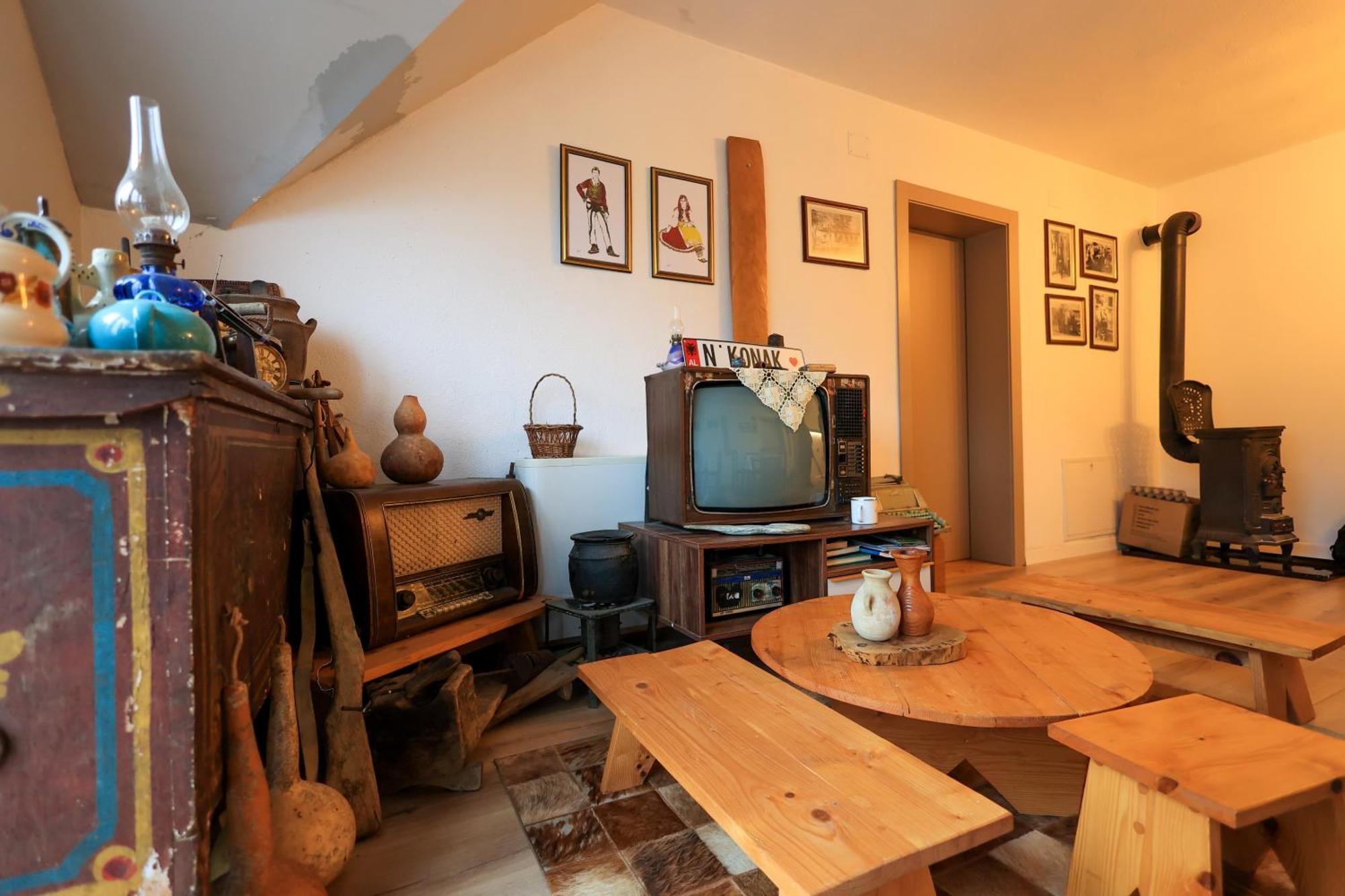 N'Konak Guesthouse Puke Экстерьер фото